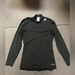 Adidas Black Long Sleeve Techfit- Size Large